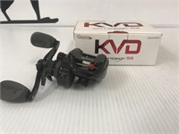 Quantum KVD SmokeS3 - SKVD100XPT- Bait cast reel