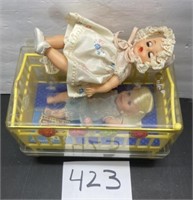 Vintage Suzy Cute Doll Crib