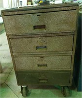 Metal roll around cabinet with drawers(4)