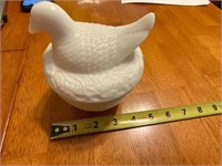 avon Milk Glass Dove On Nest