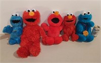 Elmo & Cookie Monster Battery Operated Plush Toys