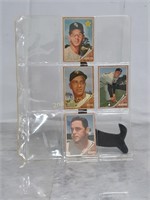 Binder Pages With (18) 1962 Topps Baseball Cards