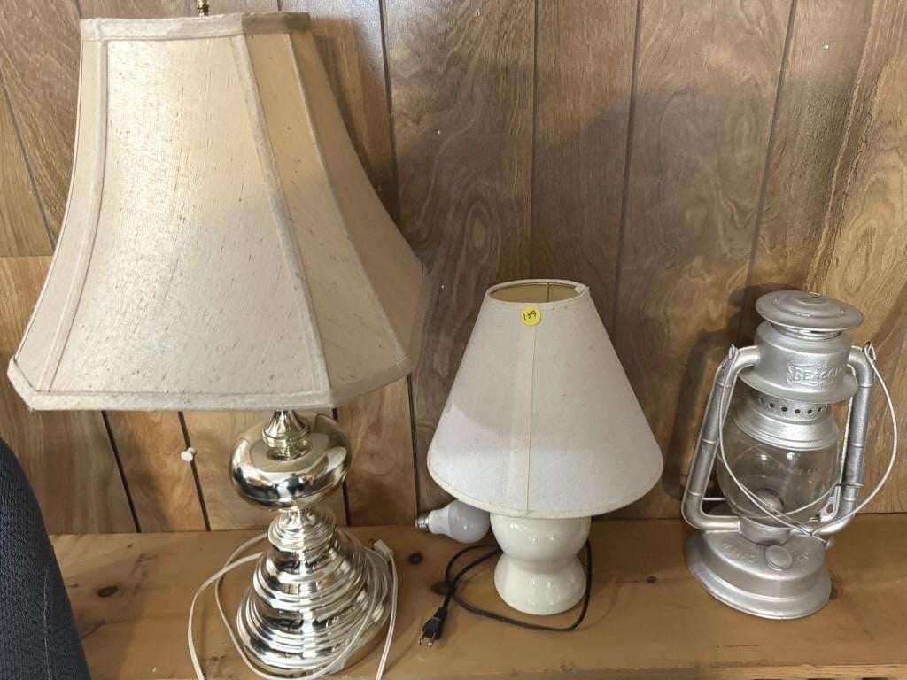 LAMPS & LANTERN LOT