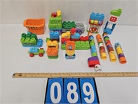 Childrens Learning Building Block Lot