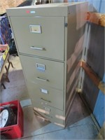 4 drawer filing cabinet, 18" x 27" x 53"