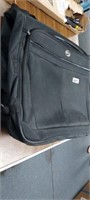 AMERICAN TOURISTER GARMENT BAG