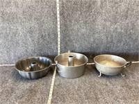 Bundt Cake Pans and Colander