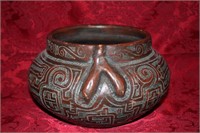 Southwestern pottery piece, 8" diameter by 5" ta
