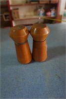 Wooden Salt+Pepper Shakers