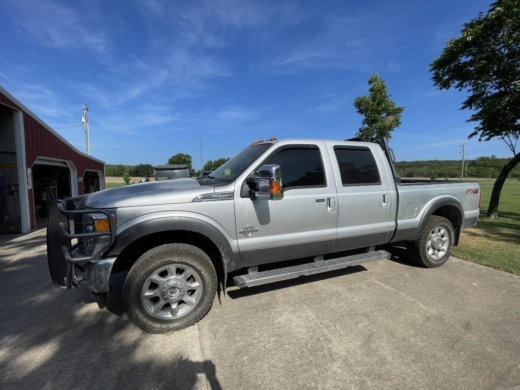 2014 Ford F250 Lariat Super Duty 4x4 4-Door