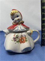 1940’s Hull U.S.A. Little Red Riding Hood Tea Pot