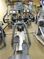 Precor USA Elliptical EFX 546