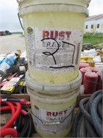 2 5 Gal Pails of Rust Eraser
