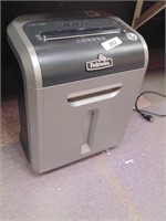 Fellowes Paper Shredder