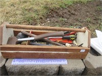 WOODEN TOOL TRAY AND CONTENTS