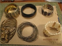 Lot of 6 Bracelets/Bangles