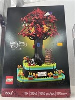 Lego family tree NIB