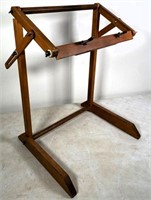 loom stand