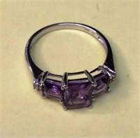 10K White Gold  amethyst & Diamond Ring