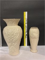 Lenox 2 vases
