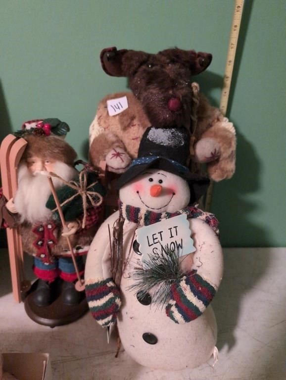 Santa, moose, snowman
