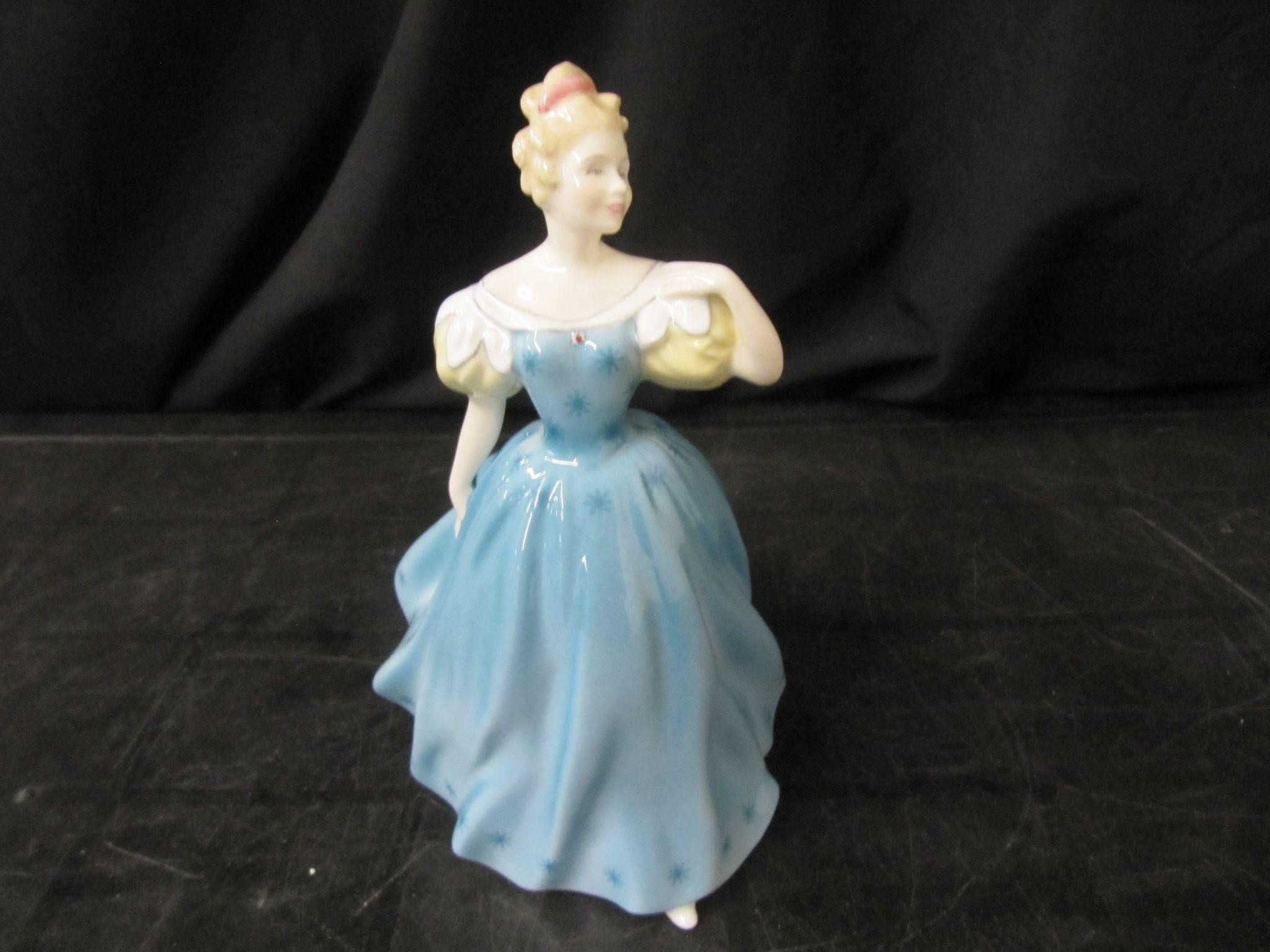 ROYAL DOULTON "ENCHANTMENT" (HN 2178)