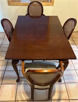 Bombay Company Dining Table with 1 Leaf, 4 Chairs