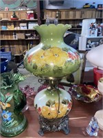 20in green hand painted lamp with yellow flowers