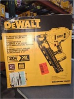 DeWalt 20V 21° Plastic Collated Framing Nailer