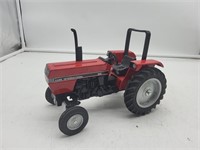 Case IH 695 - Ontario Show Tractor