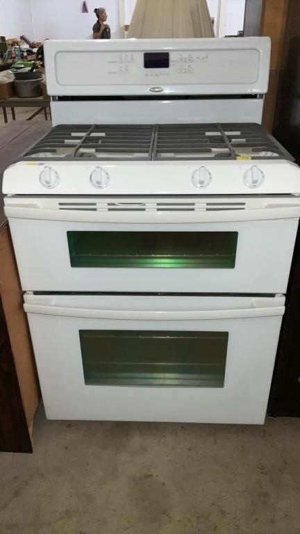 Whirlpool double  gas stove