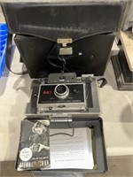 VINTAGE POLAROID 440 CAMERA AND CASE