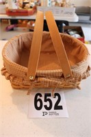 Pie Basket with Lining