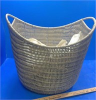 NEW Basket 18 X 16