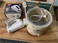 Crock Pot and Hand Mixer