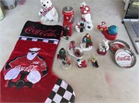 BOX LOT: COCA-COLA CHRISTMAS DÉCOR