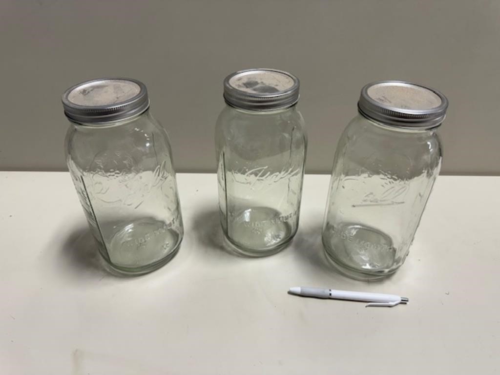 3 pack of Vintage 10 inch mason jars with lids