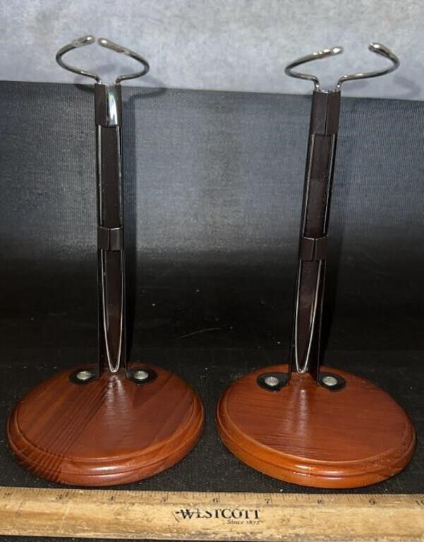 (2)COLLECTOR DOLL STANDS