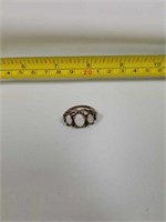 Sterling silver ring w/ 3 opals-incl. stones