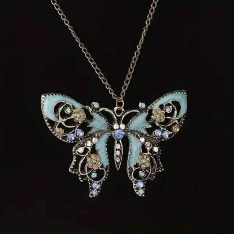 Vintage Colorful Big Butterfly Pendant Necklace