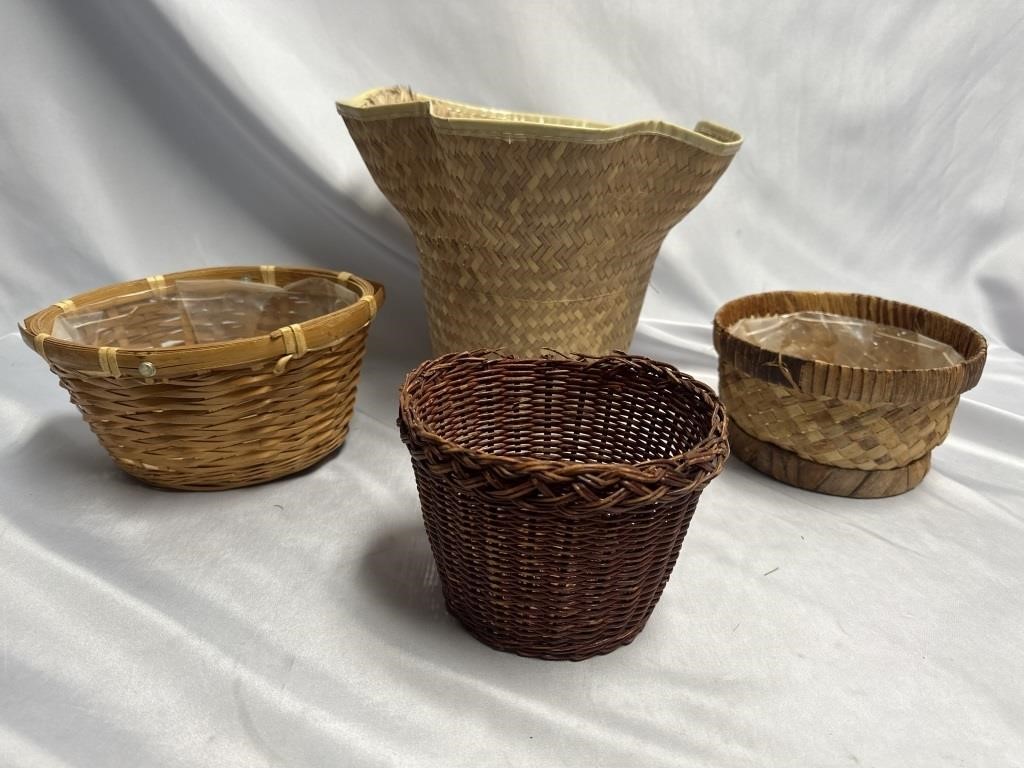 VINTAGE WICKER AND STRAW PLANTERS