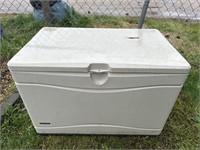 Lifetime outdoor plastic storage container 39"x24"