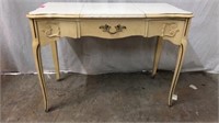 Console Table w/ Opening Lid & Mirror Q