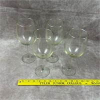 Set of 4 Stemmed Wine Glasses