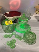 GROUP OF URANIUM GREEN GLASS COVERED JARS & CAKE