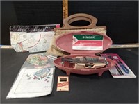 Singer Buttonholer and Sewing Bag with Yarn +