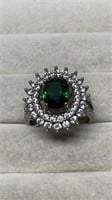 Sterling Silver Size 8.5 Green & Clear Stone State