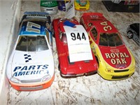 3 NASCAR DIE CAST CARS