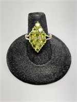 Sterling Peridot Cluster Ring 4 Gr Size 7.75