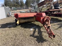 New Holland 269 small square baler